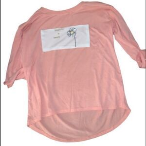 Simplicity is beautiful quarter length Tee(NWOT)